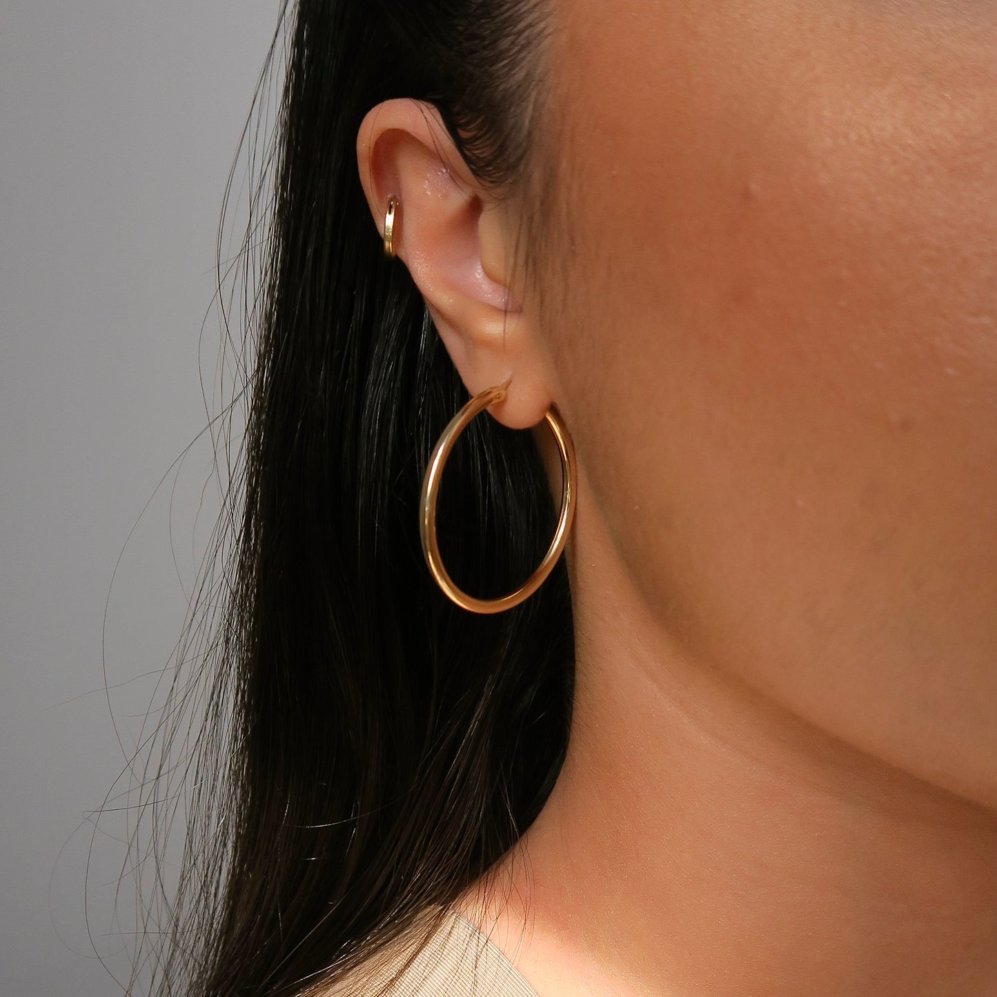 LARGE CLASSIC HOOP EARRINGS - Yellow Gold