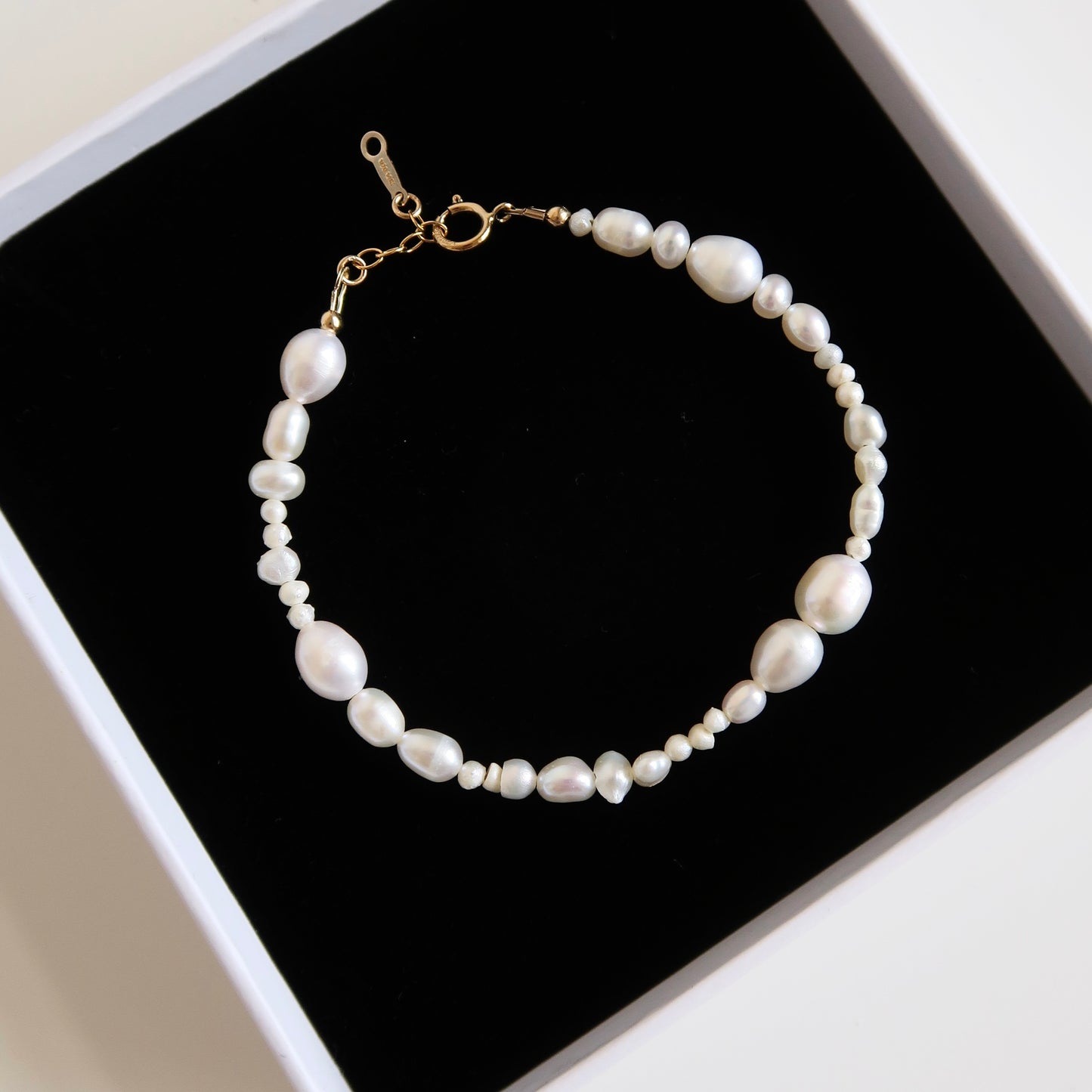 MULTI FRESHWATER PEARL  BRACELET - Yellow Gold & Silver